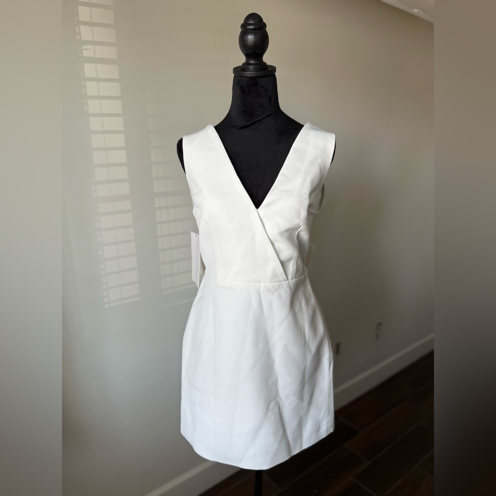 NWT Endless Rose White V-Neck Mini Dress